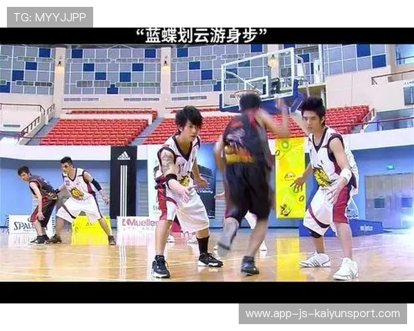 200蝶滑行距离：美选手更擅前段推进，滑蝶游身步